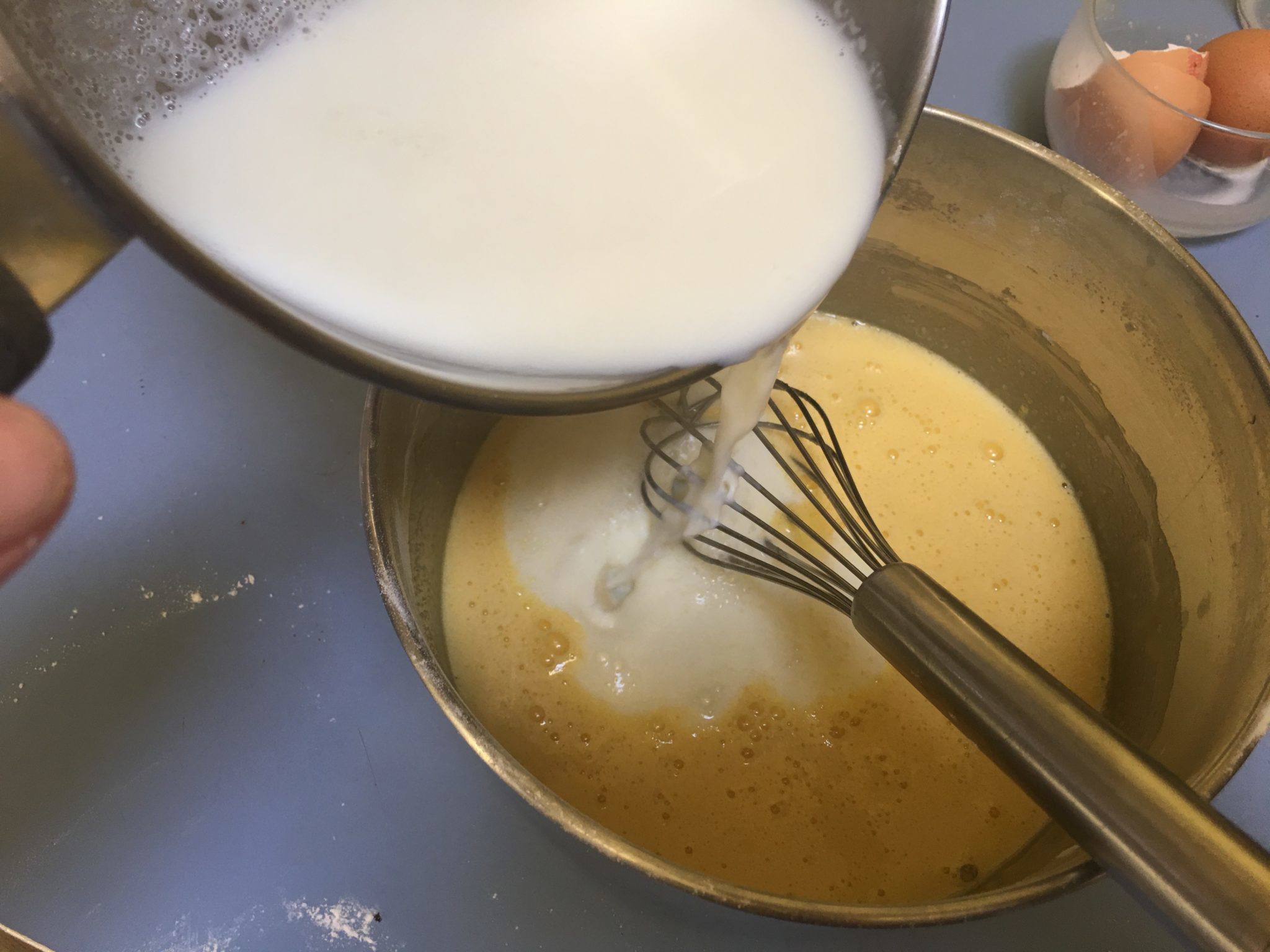 Torta di fragole con crema alla panna