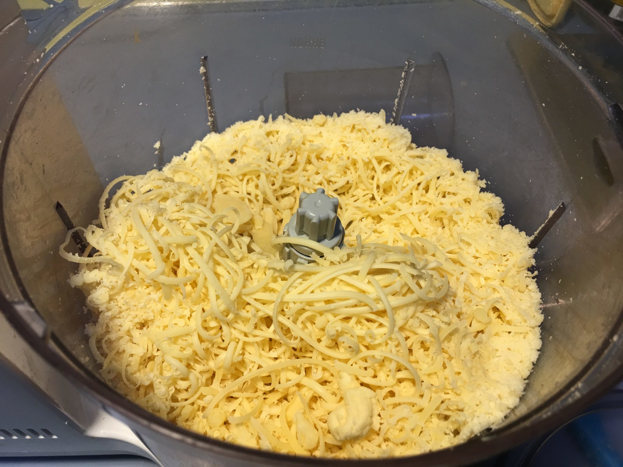 Polpette pollo e formaggio al forno