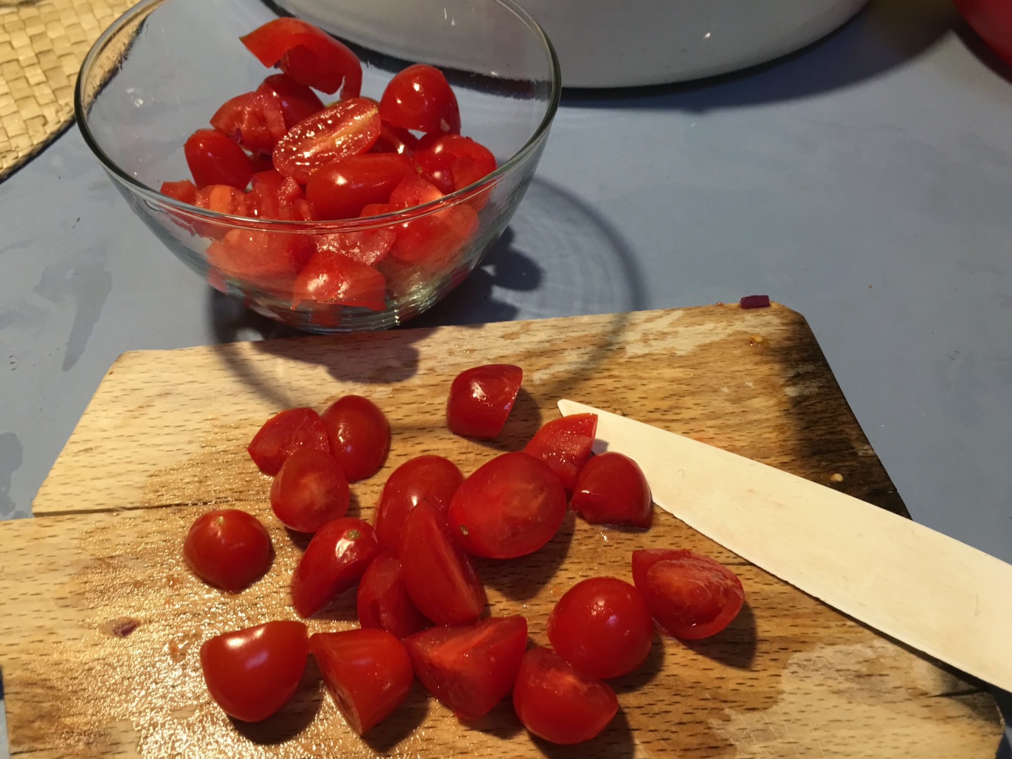 Insalata frizzante - pomodorini tagliati