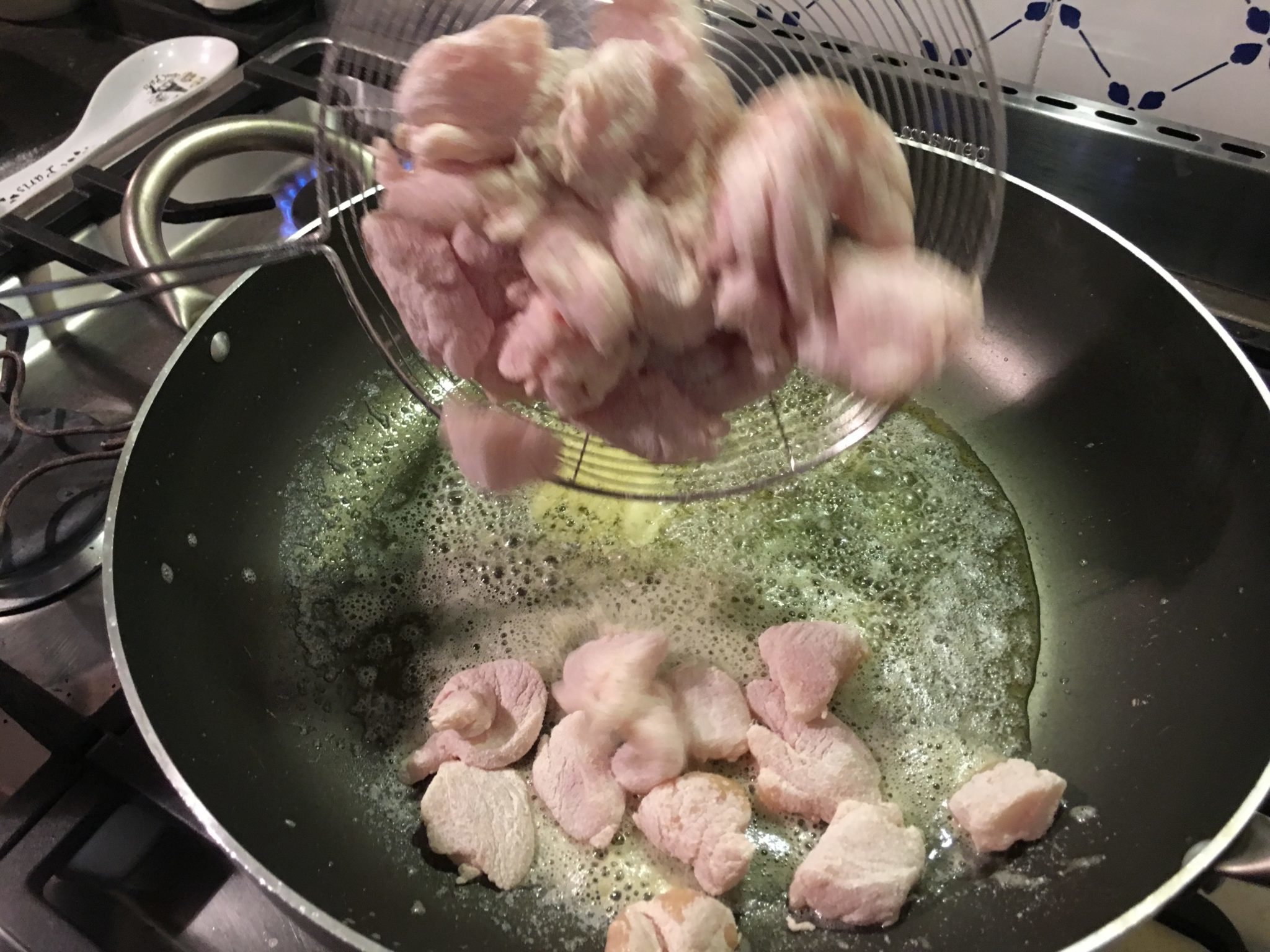 petto di pollo alle mandorle in 10 minuti