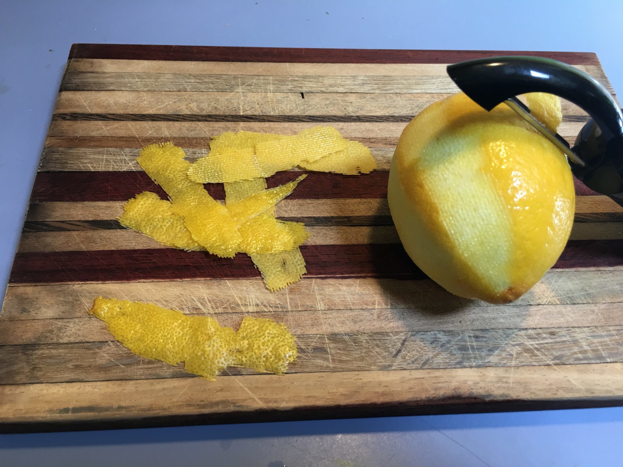 Tagliatelle al limone - buccia di limone 