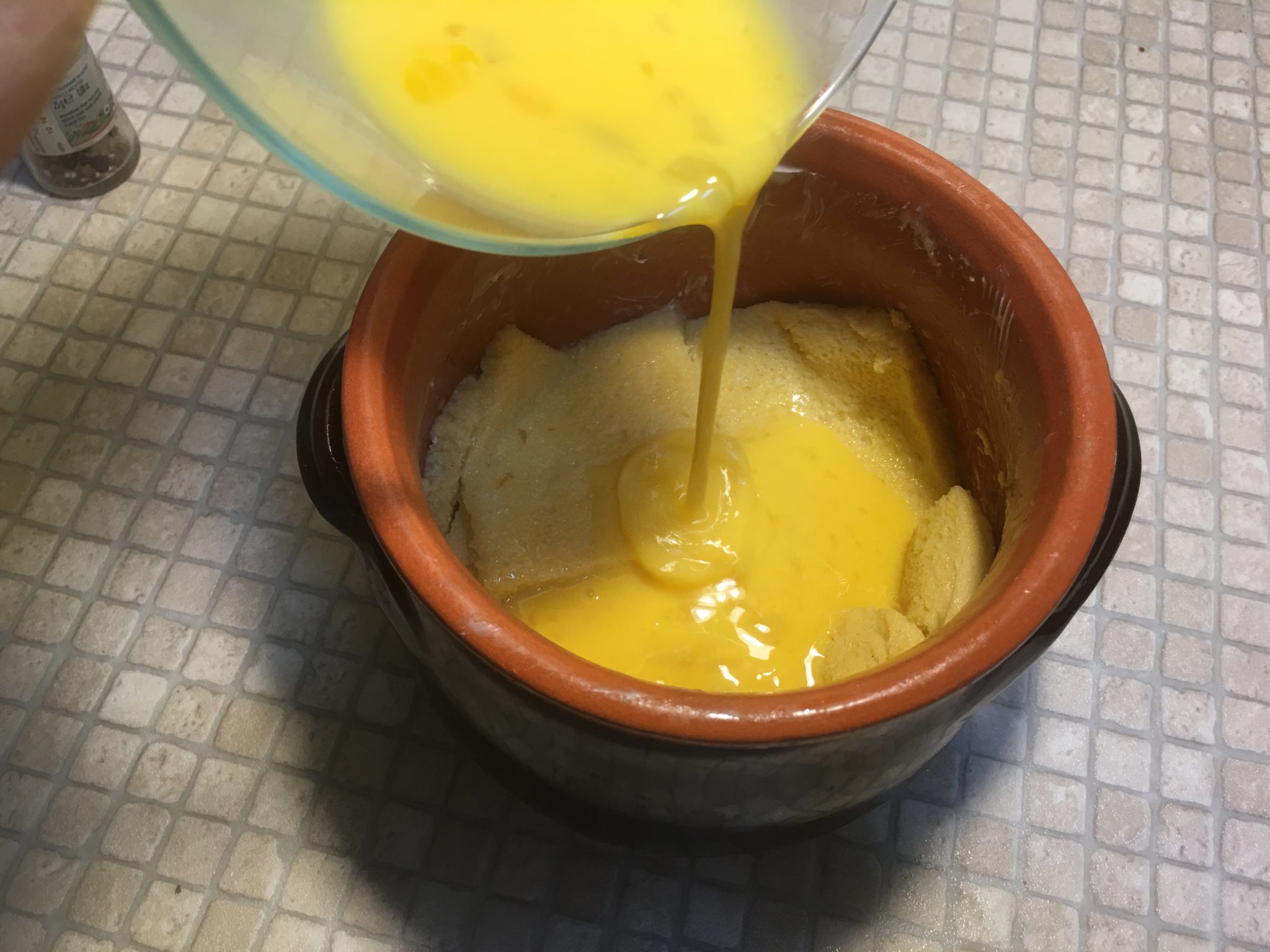 Zuccotto di uova e acciughe - riposo