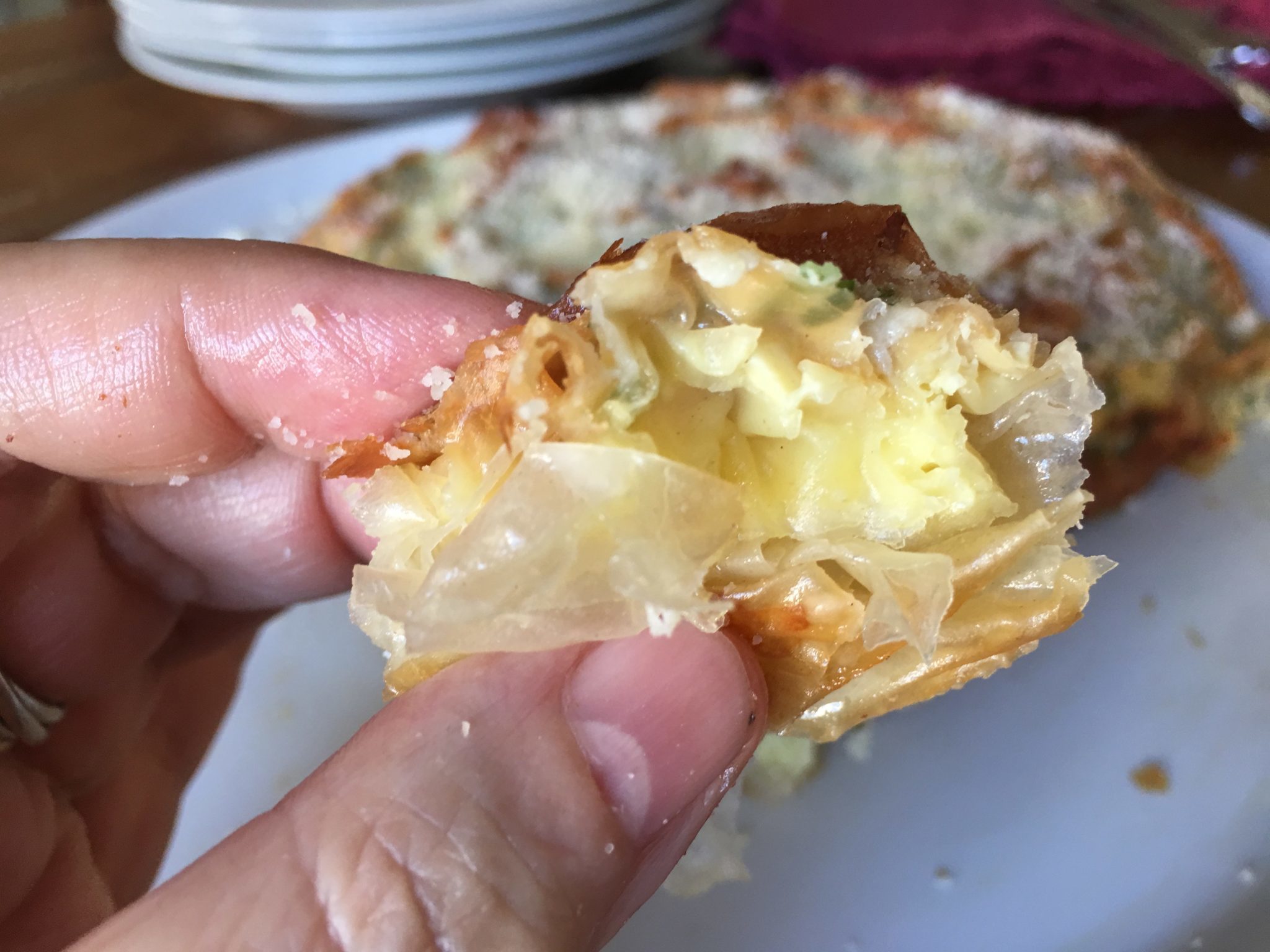 Torta fyllo al parmigiano - una pezzo