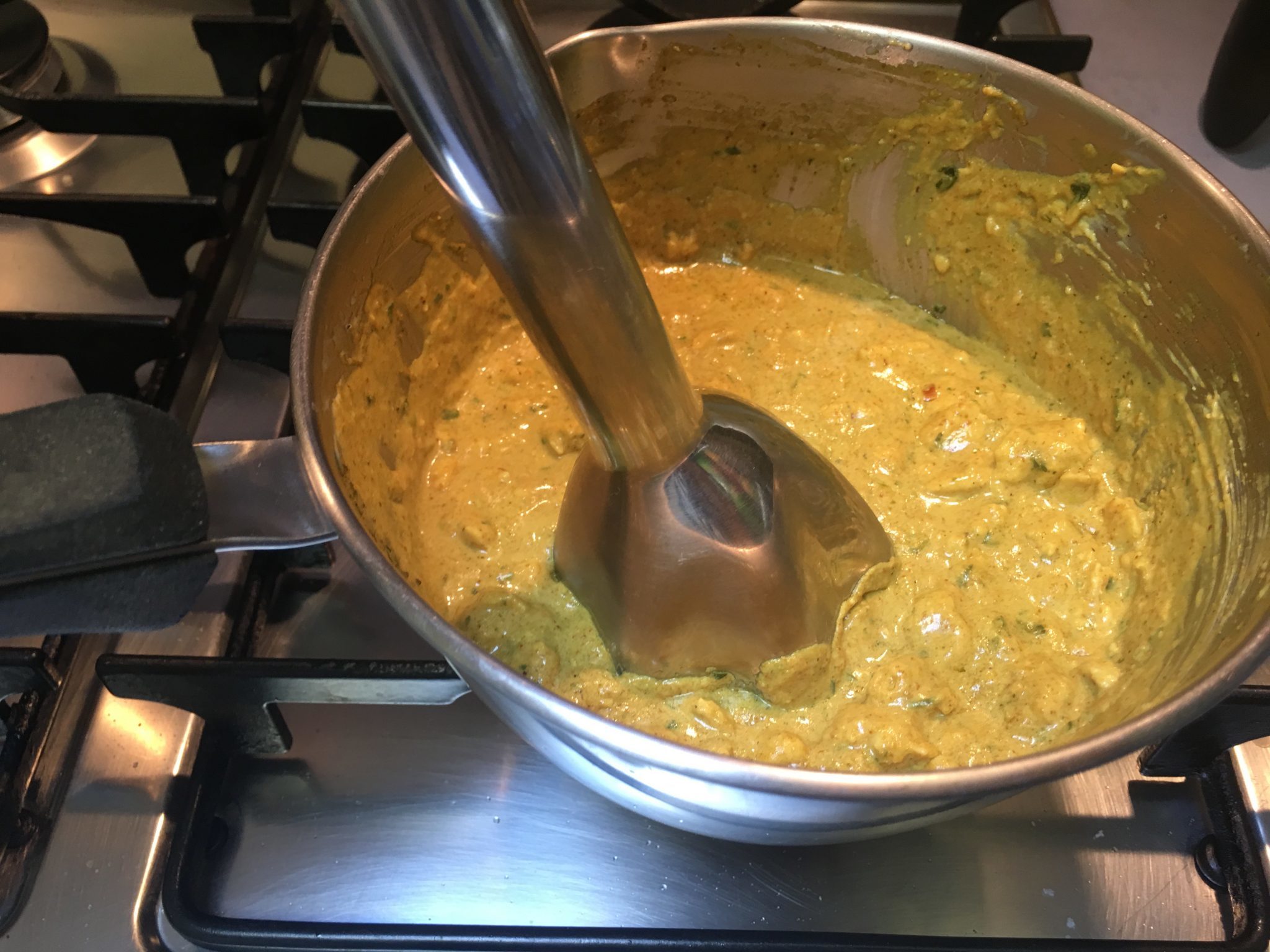Riso con salsa di pollo al curry di Irene - la salsa di pollo frullata